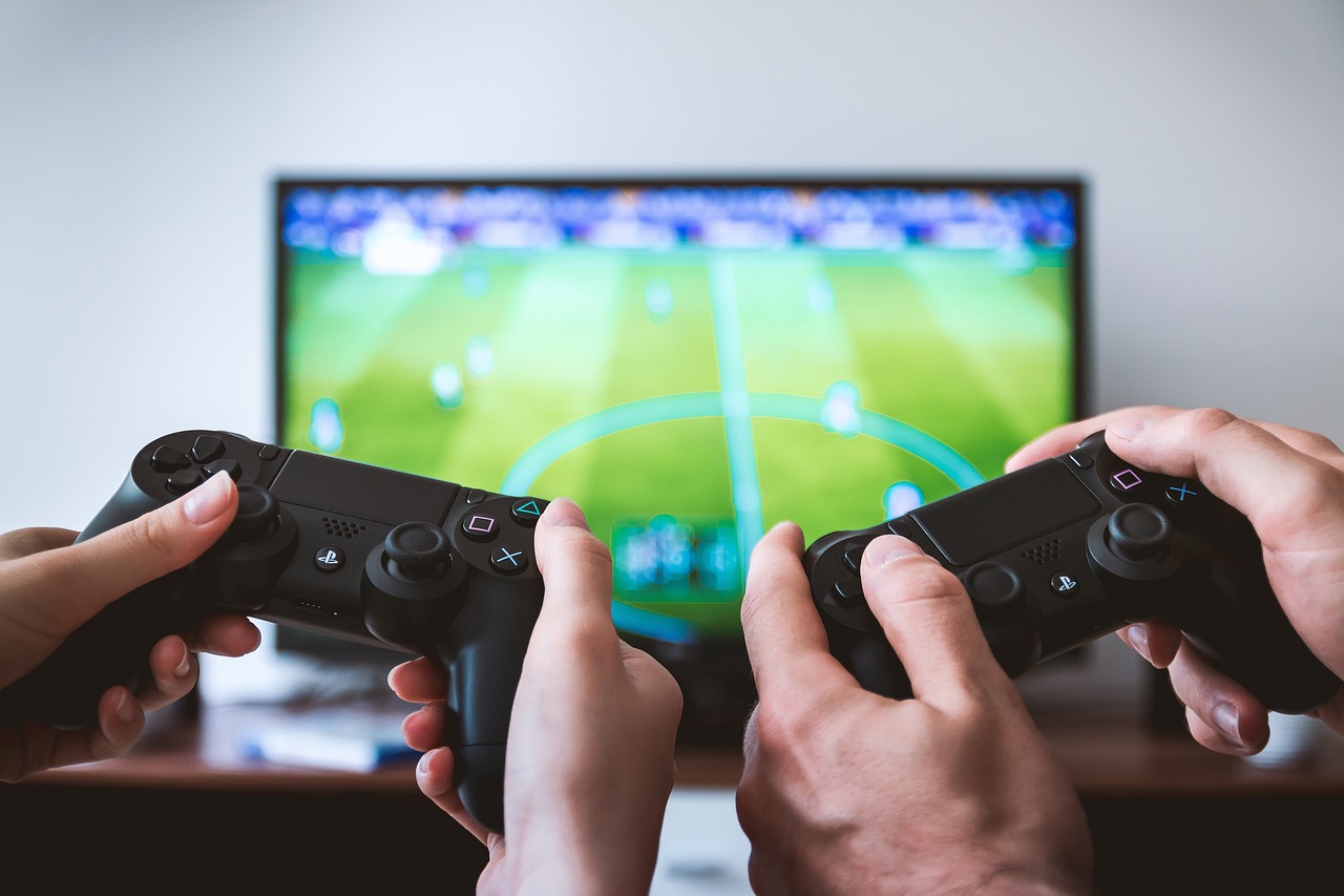 Blockchain Gaming Moves From NFTs and P2E to Become a Driver of Web3 Adoption in 2024