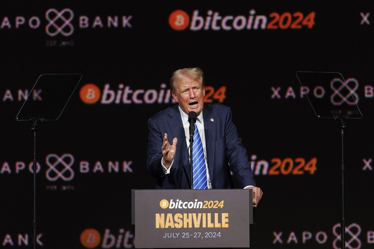 Donald Trump’s Crypto U-Turn Began With Flattering NFTs: Big Opinion