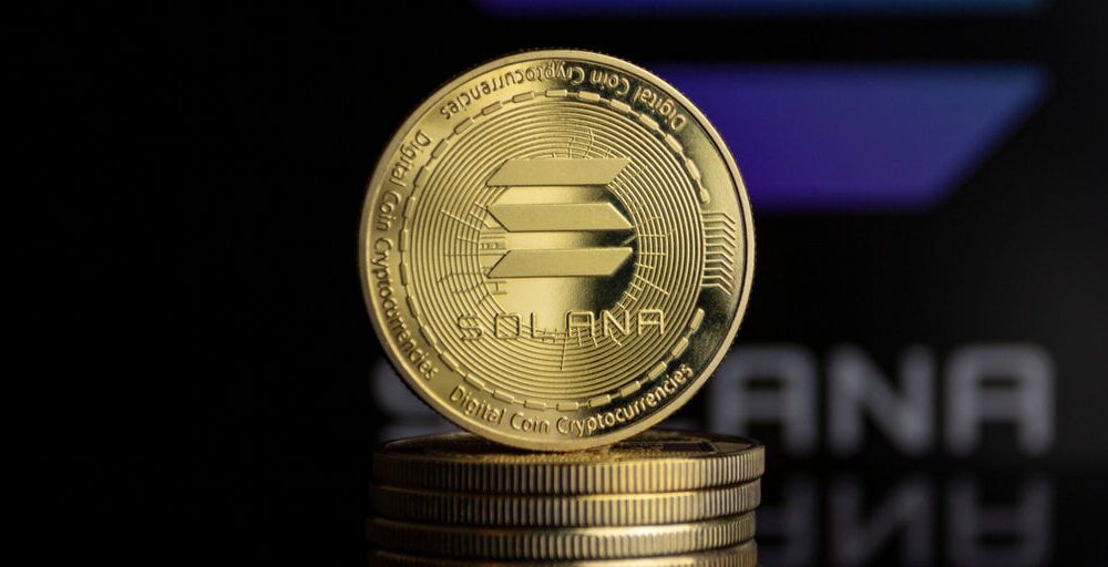 Solana climbs 4% as popular coins Billy, Michi and Popcat surge