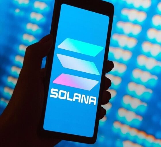 Solana climbs 4% on the back of rising Meme Coins and Alts